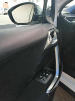 peugeot-2008-1-2-vti-2015-gasolina-1199cc