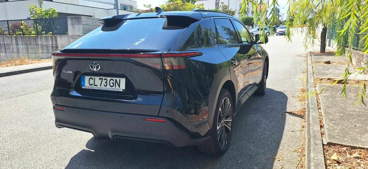 toyota-bz4x-71-4-kwh-2023-eletrico