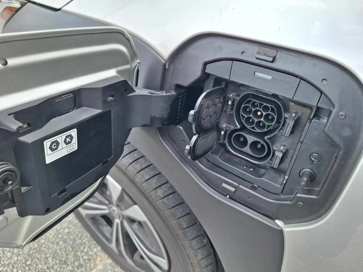 toyota-bz4x-71-4-kwh-2023-eletrico