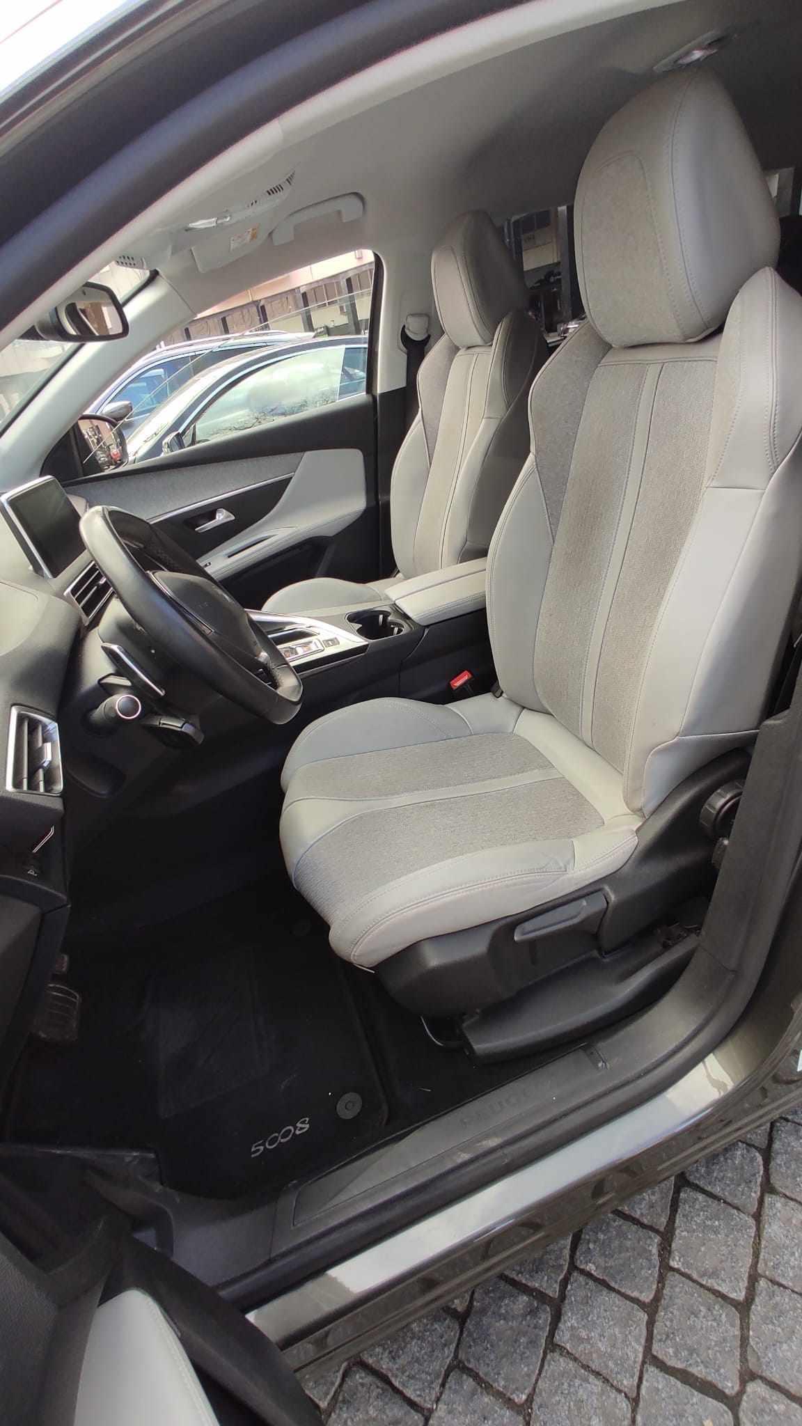 peugeot-5008-1-2-puretech-2020-gasolina-1199cc