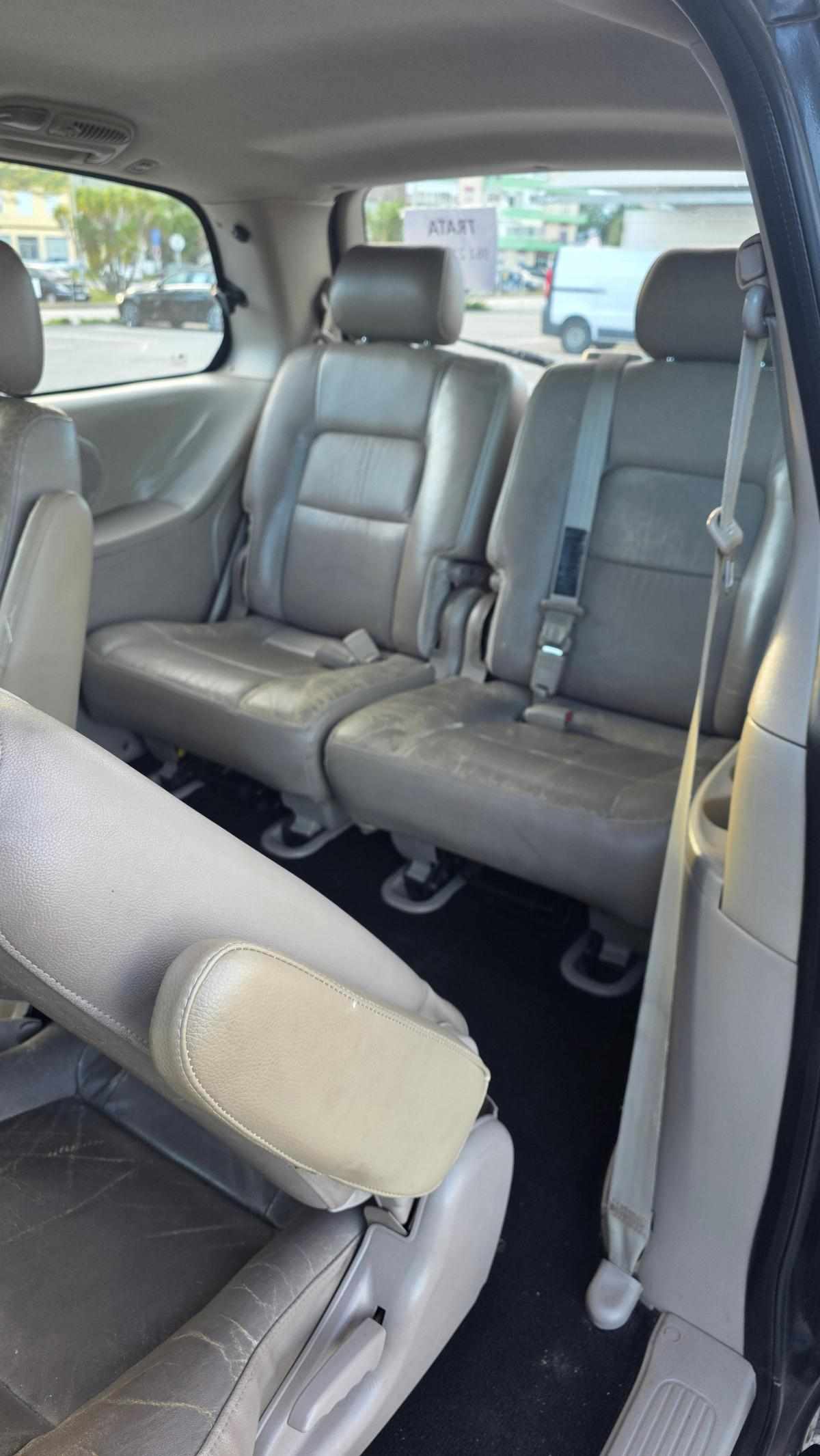 kia-carnival-2-9-crdi-2004-diesel-2902cc