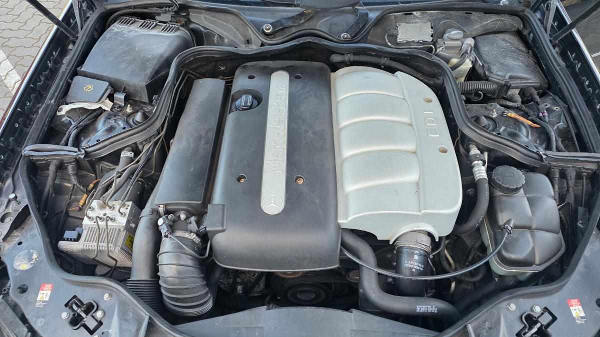 mercedes-benz-classe-e-e-220-cdi-2002-diesel-2148cc