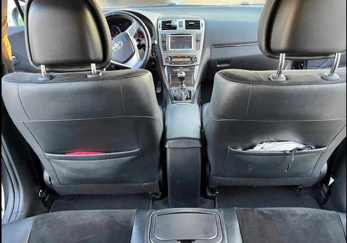 toyota-avensis-2-0-d-4d-2013-diesel-1998cc