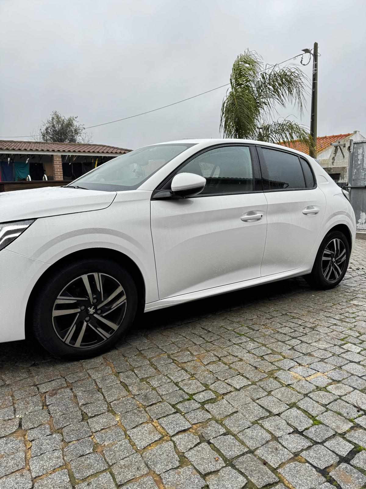 peugeot-208-1-2-puretech-2020-gasolina-1199cc