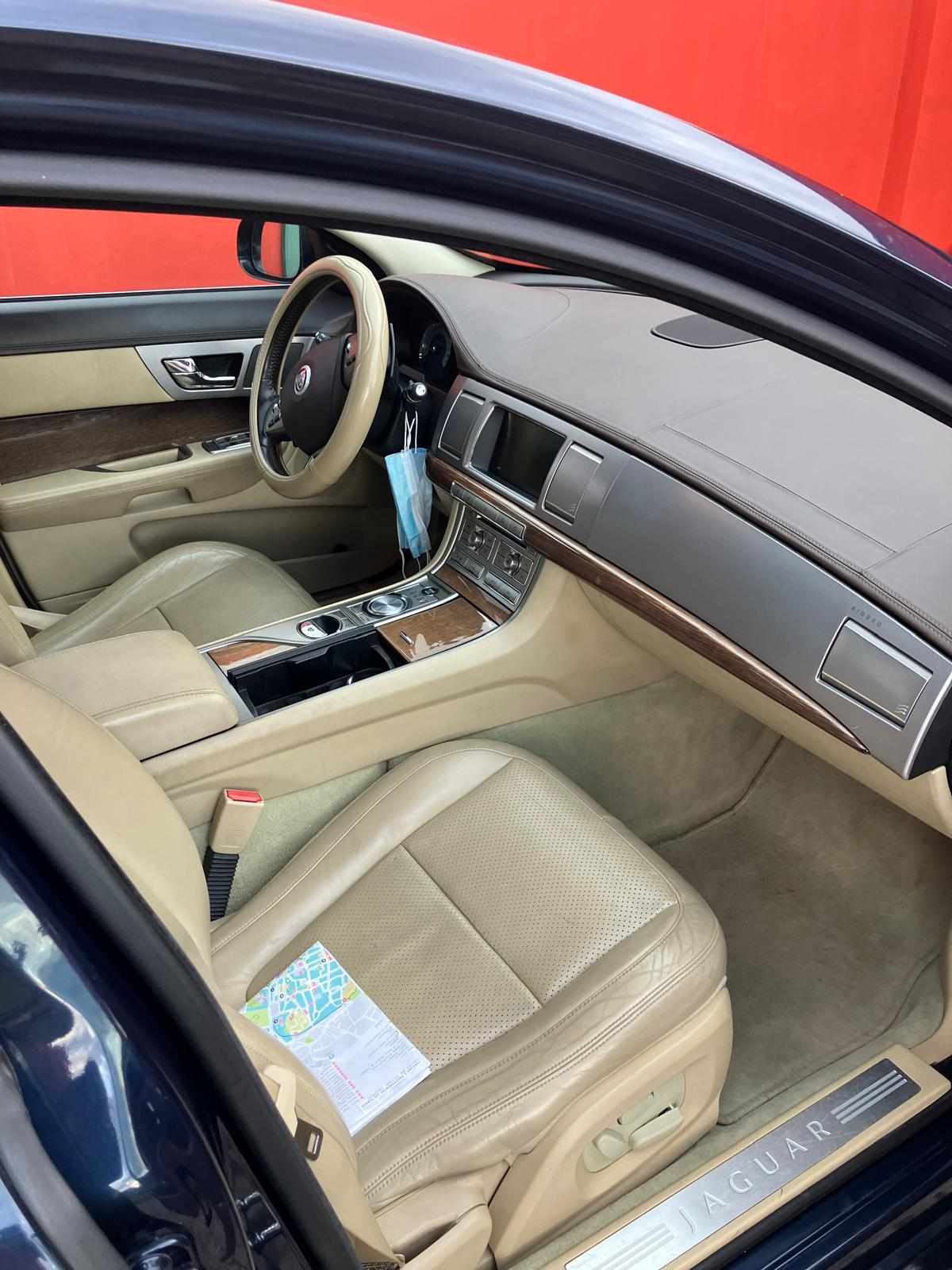 jaguar-xf-3-0-v6-2009-diesel-2993cc