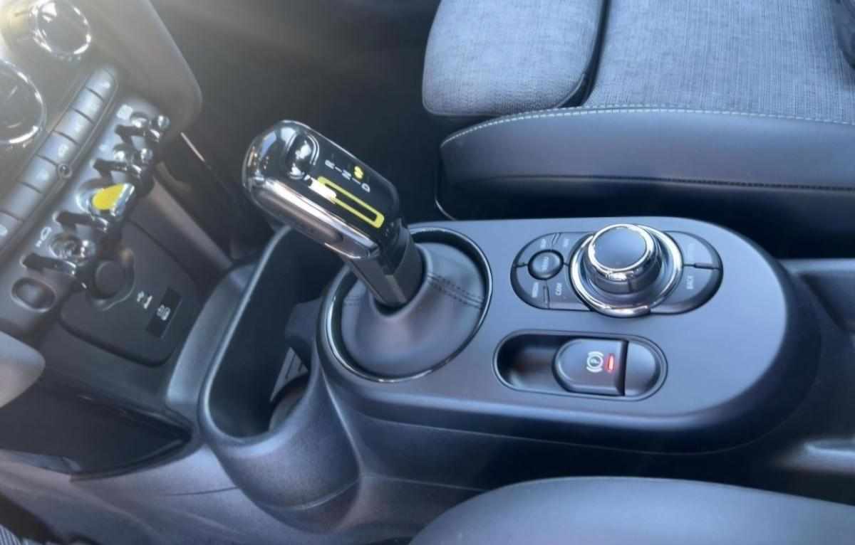 mini-hatch-cooper-se-32-6-kwh-2024-eletrico
