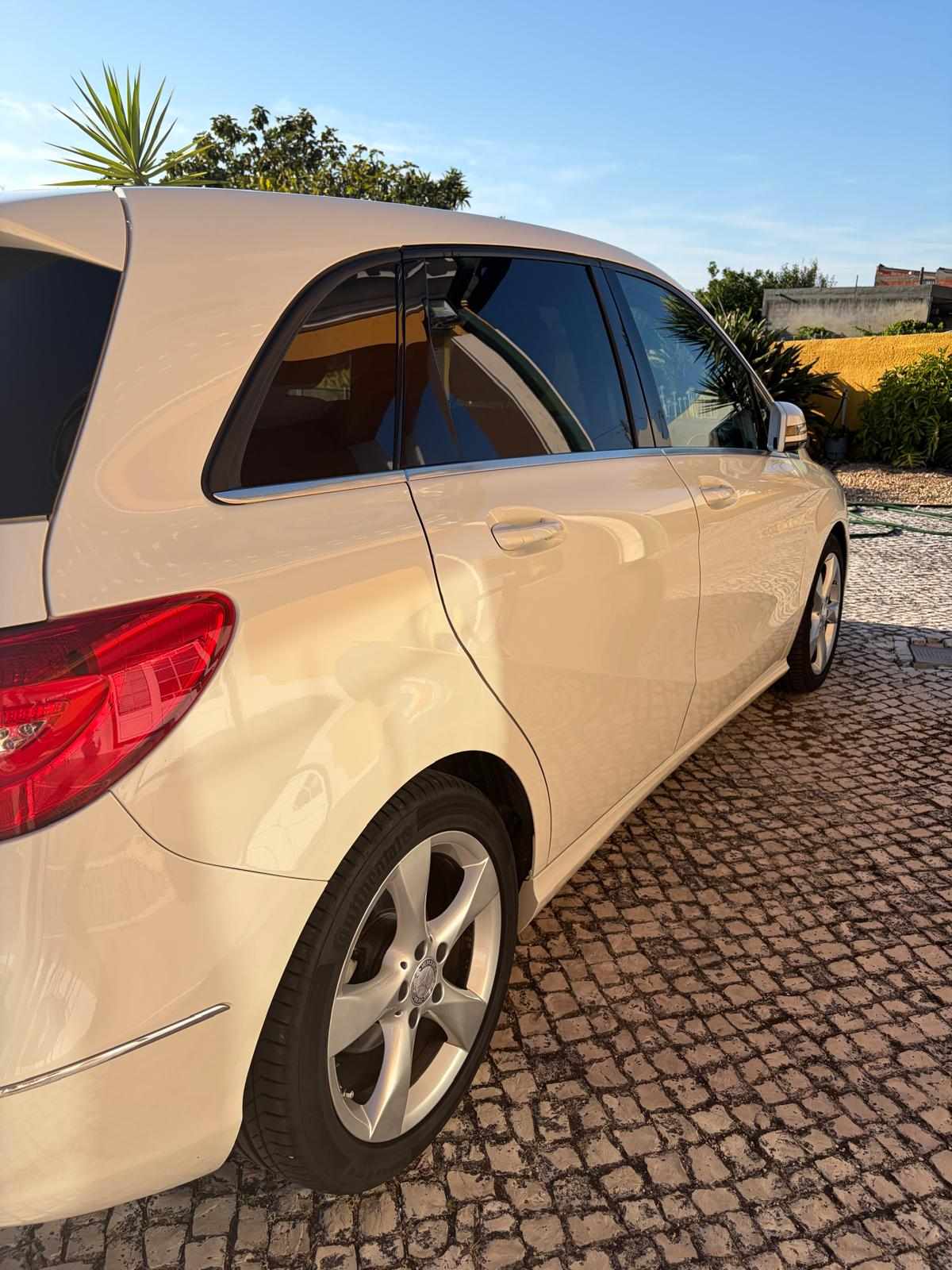mercedes-benz-classe-b-b-180-cdi-blueefficiency-2013-diesel-1796cc