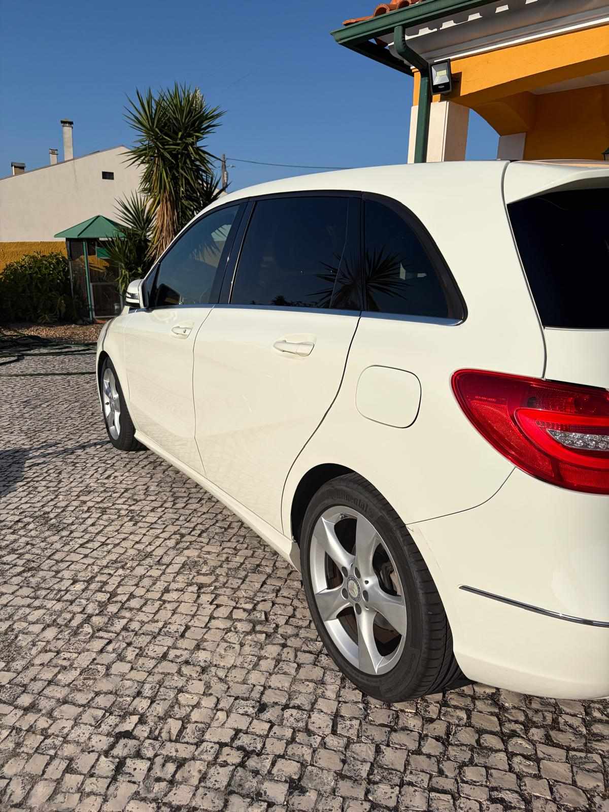 mercedes-benz-classe-b-b-180-cdi-blueefficiency-2013-diesel-1796cc