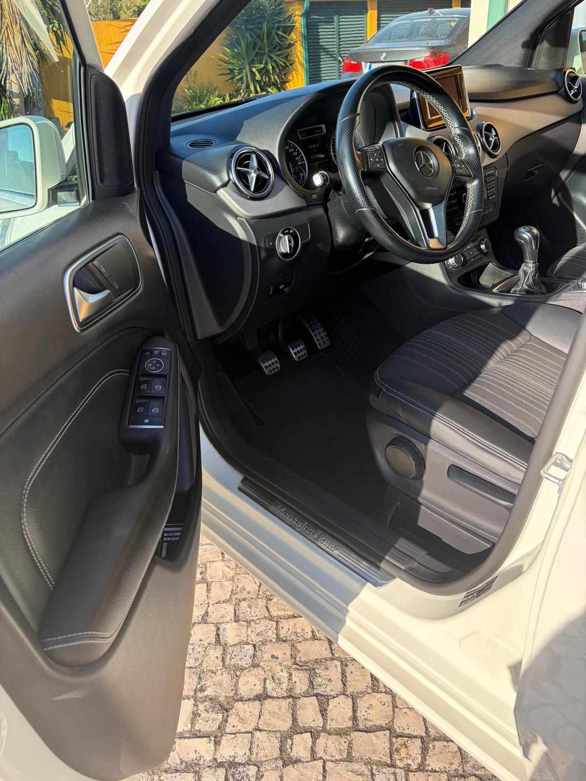 mercedes-benz-classe-b-b-180-cdi-blueefficiency-2013-diesel-1796cc