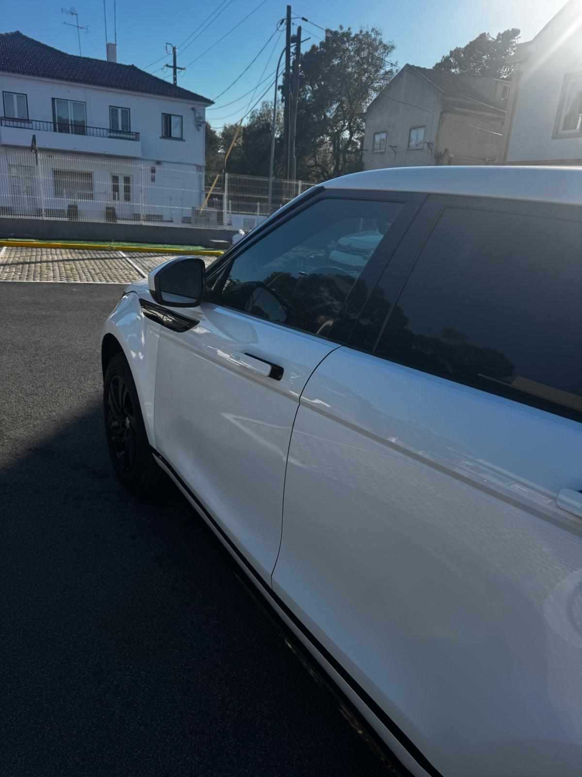 land-rover-range-rover-evoque-d150-2-0-awd-2019-diesel-1999cc