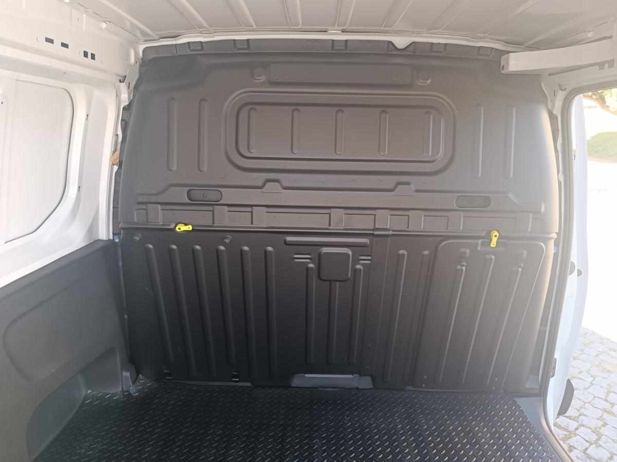 opel-combo-1-5-bluehdi-l2-2024-diesel-1499cc