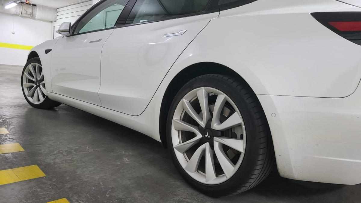 tesla-model-3-performance-2019-eletrico