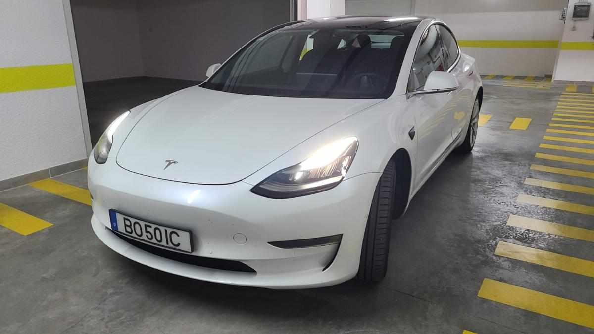 tesla-model-3-performance-2019-eletrico