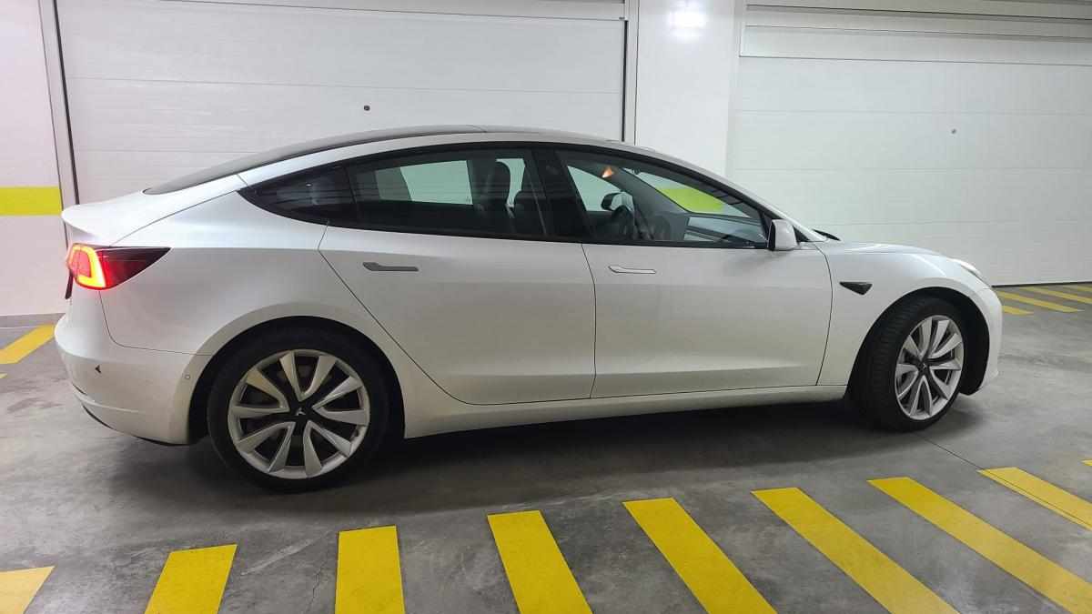 tesla-model-3-performance-2019-eletrico