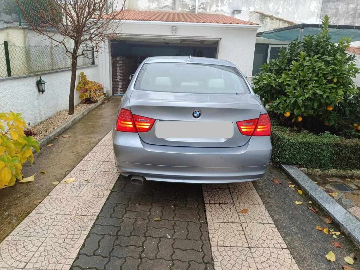 bmw-serie-3-320d-2009-diesel-1995cc