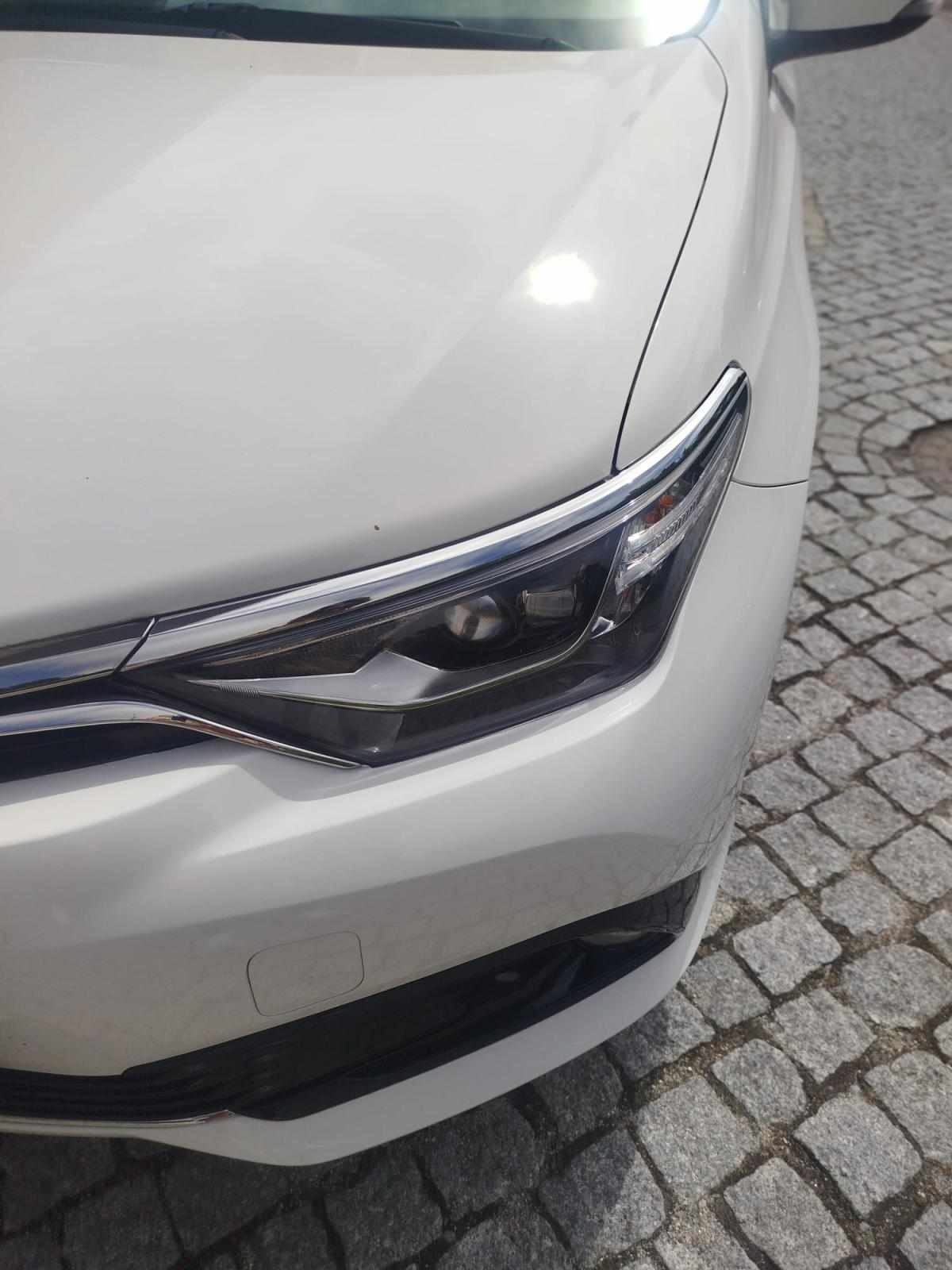 toyota-auris-1-8hsd-2016-hibrido-1800cc