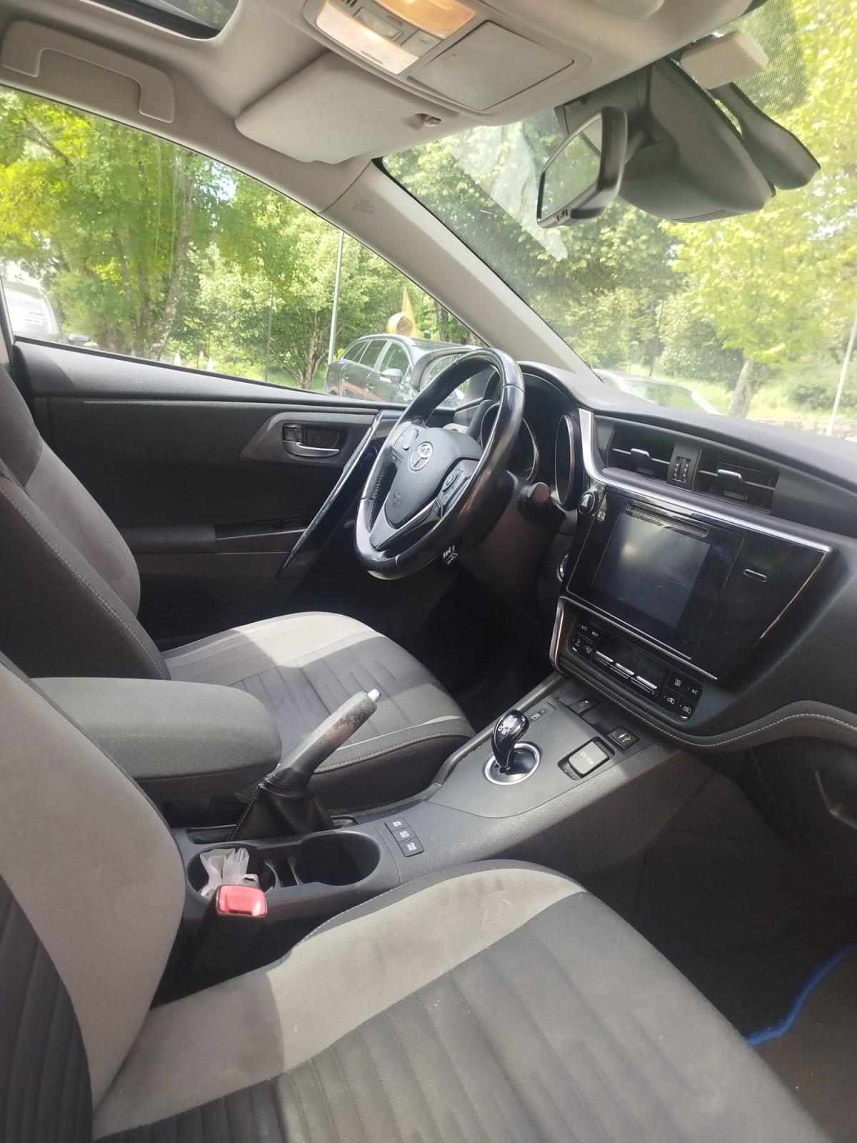 toyota-auris-1-8hsd-2016-hibrido-1800cc