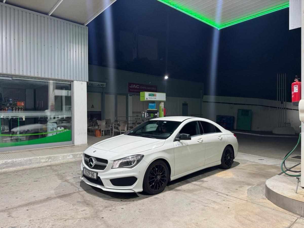 mercedes-benz-cla-200-cdi-2015-diesel-2143cc
