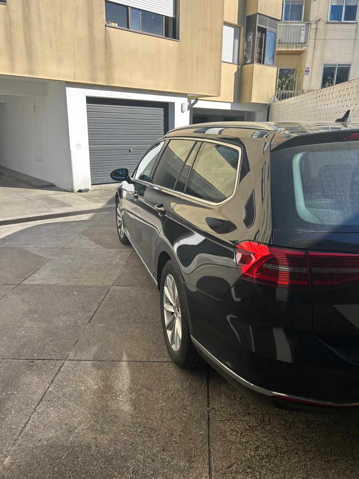 volkswagen-passat-1-6-tdi-bluemotion-2015-diesel-1598cc