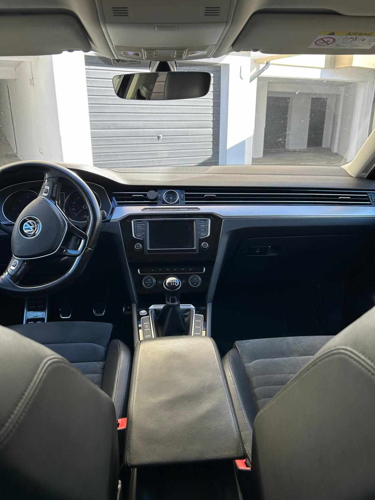 volkswagen-passat-1-6-tdi-bluemotion-2015-diesel-1598cc