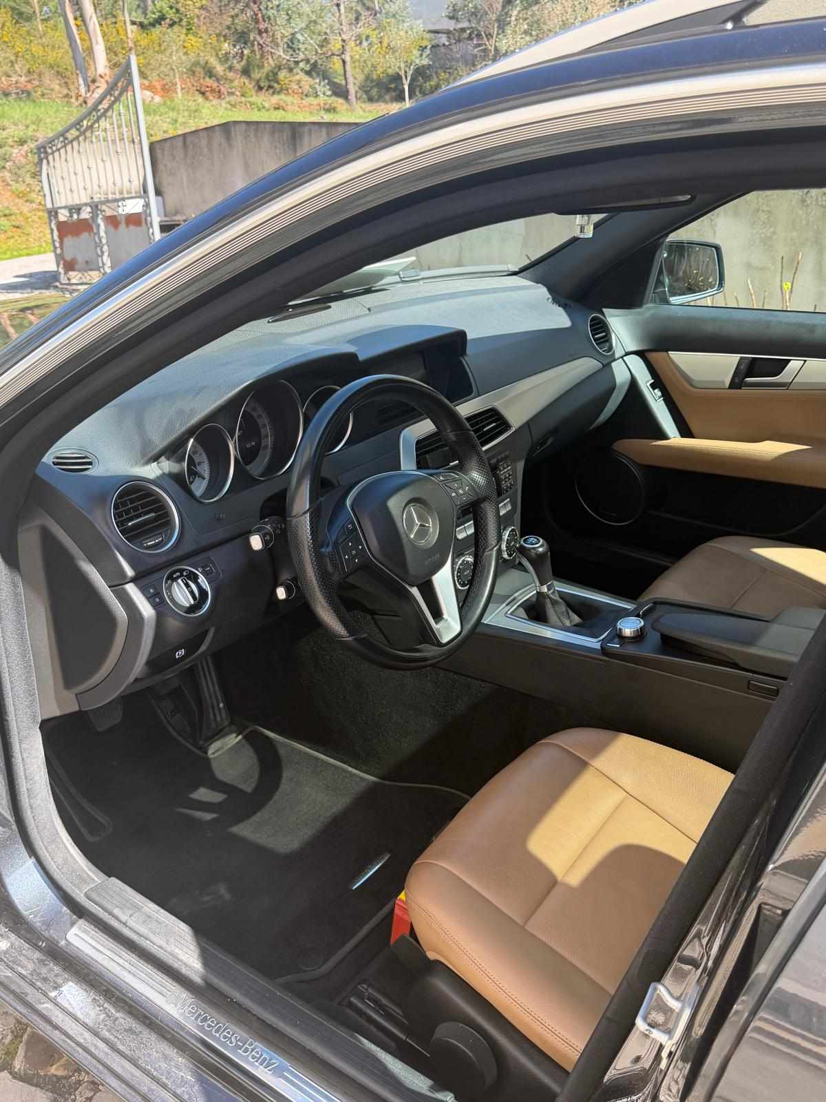 mercedes-benz-classe-c-c-220-cdi-blueefficiency-2014-diesel-2143cc