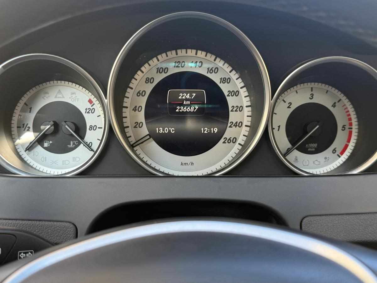 mercedes-benz-classe-c-c-220-cdi-blueefficiency-2014-diesel-2143cc