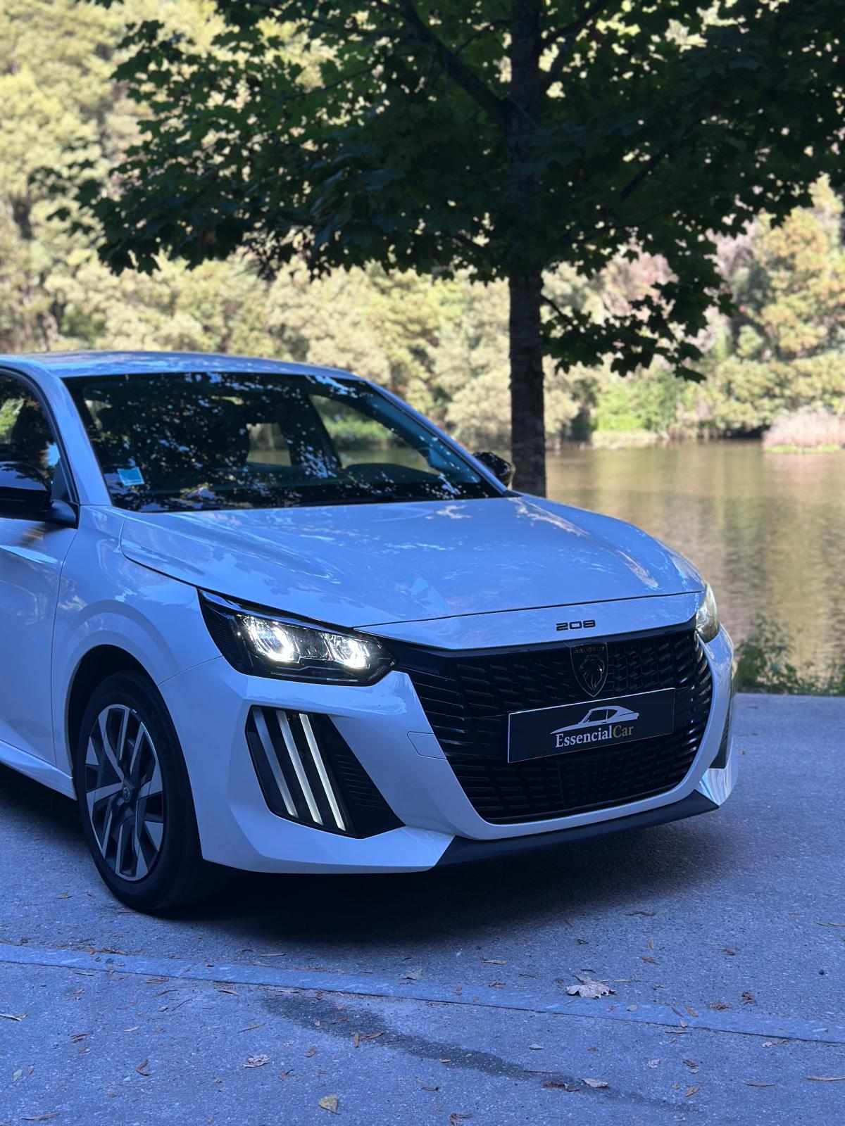 peugeot-208-1-2-puretech-2024-gasolina-1199cc