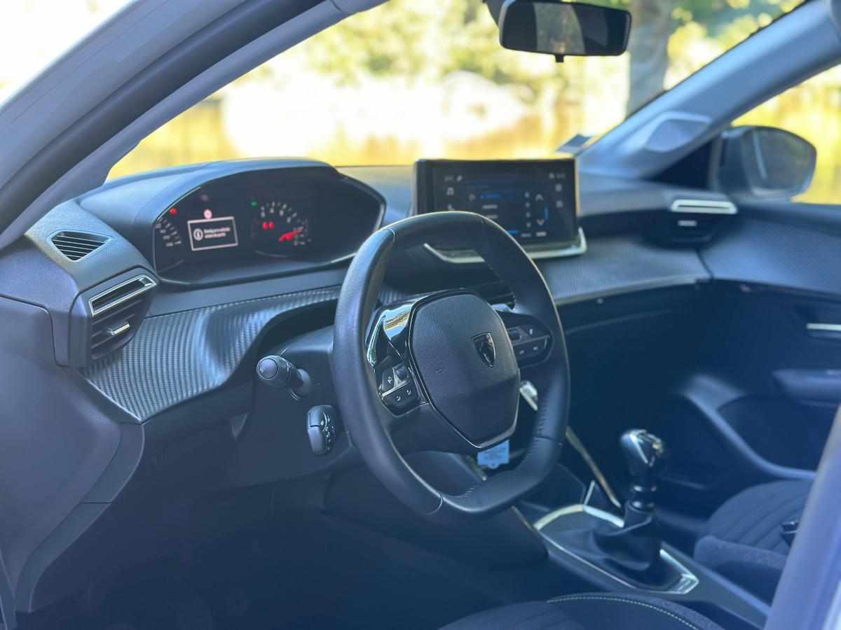 peugeot-208-1-2-puretech-2024-gasolina-1199cc
