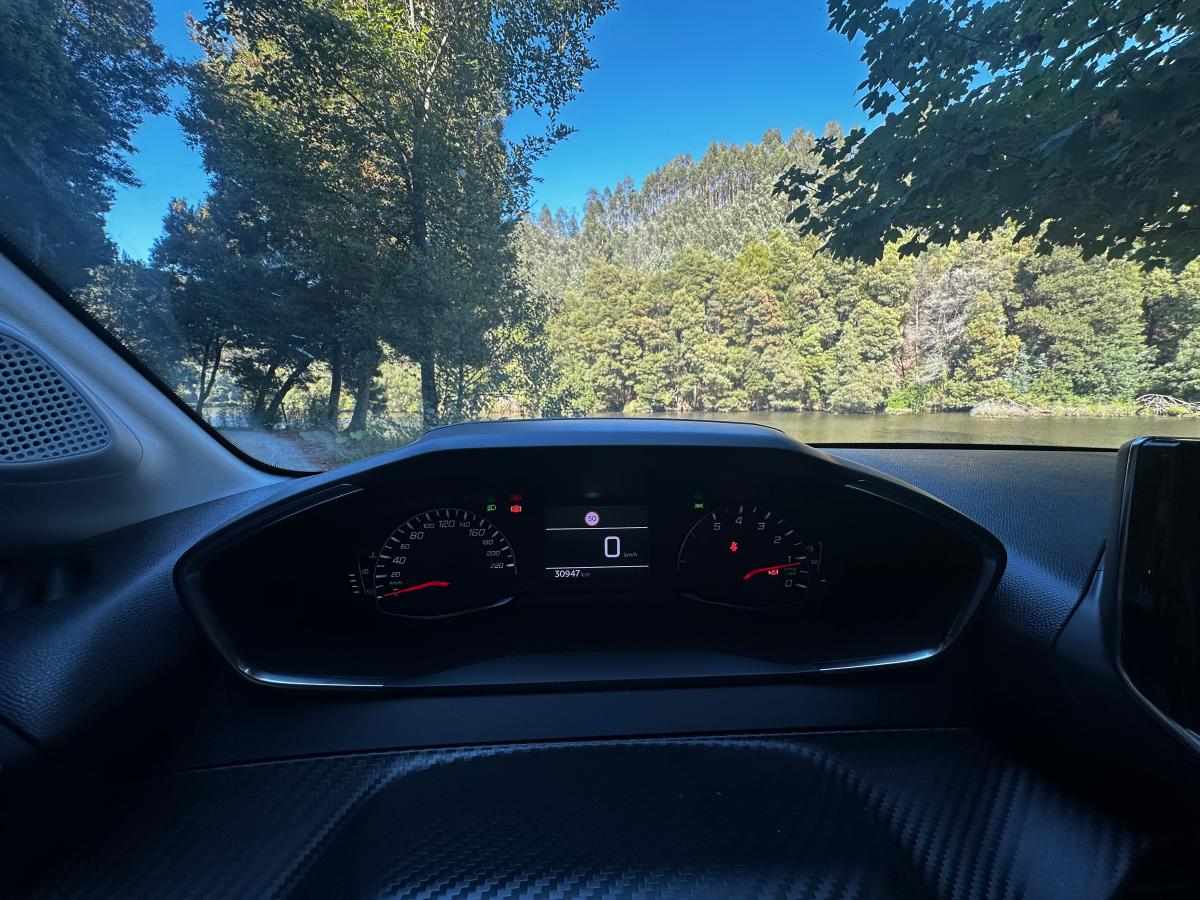 peugeot-208-1-2-puretech-2024-gasolina-1199cc