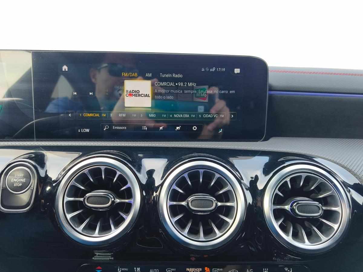 mercedes-benz-cla-250-e-2021-gasolina-1332cc
