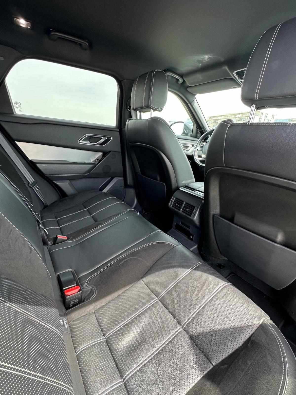 land-rover-range-rover-velar-d180-2-0-awd-2018-diesel-1999cc