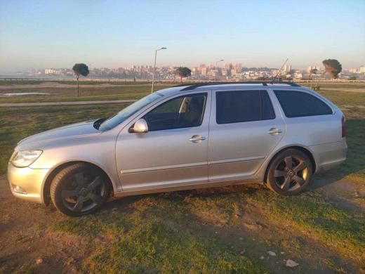 skoda-octavia-1-9-tdi-2009-diesel-1896cc