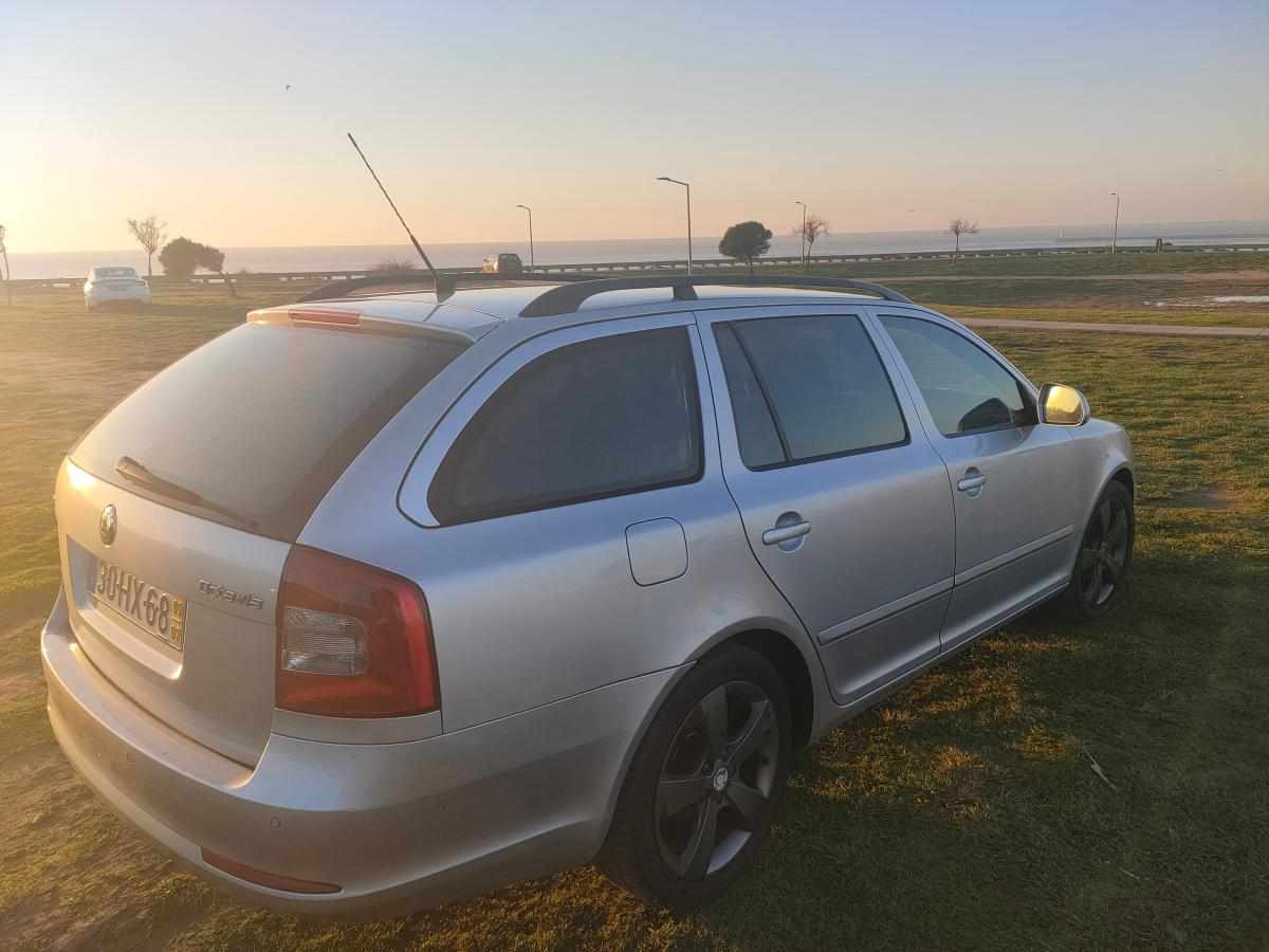 skoda-octavia-1-9-tdi-2009-diesel-1896cc