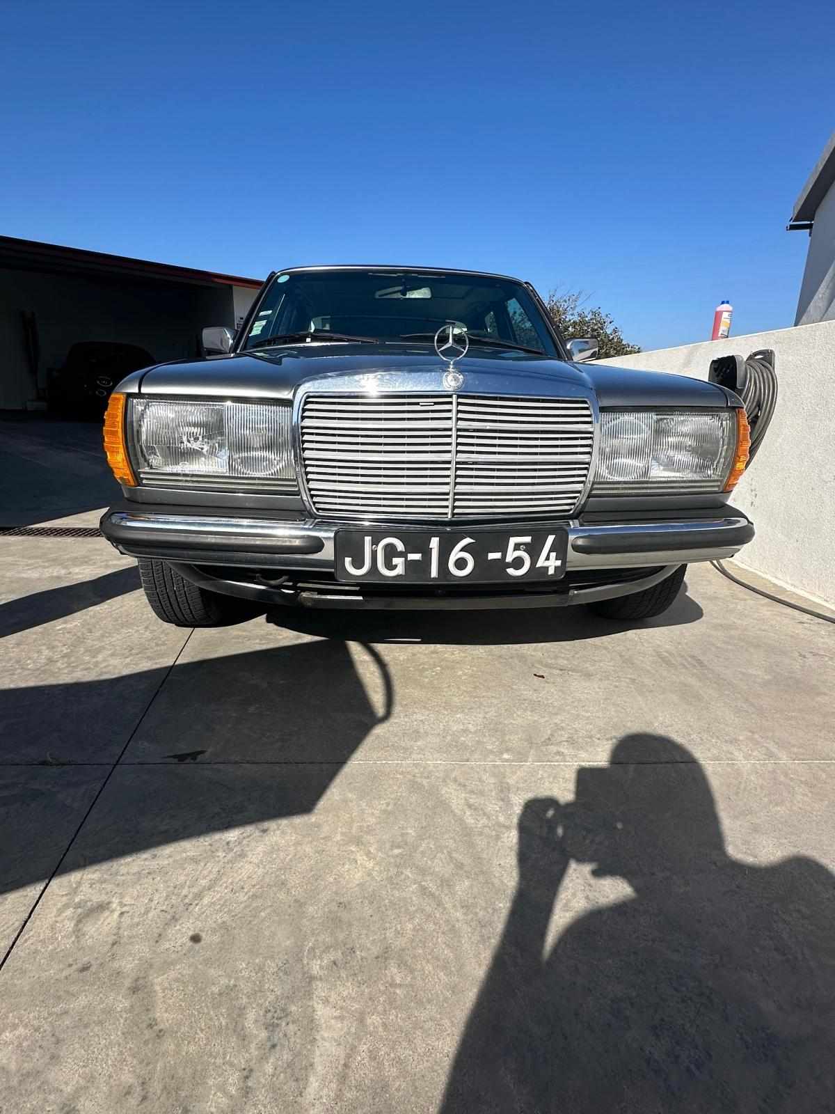 mercedes-benz-w123-240-d-lwb-1981-diesel-2398cc