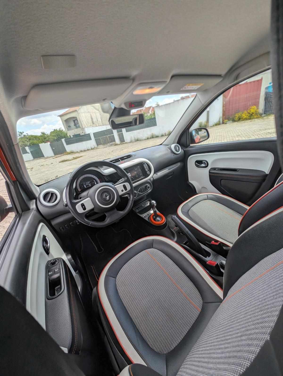 renault-twingo-z-e-2021-eletrico