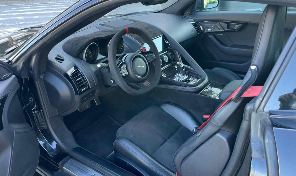 jaguar-f-type-3-0-v6-2017-gasolina-2995cc