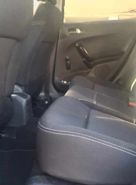 peugeot-208-1-2-vti-2017-gasolina-1199cc