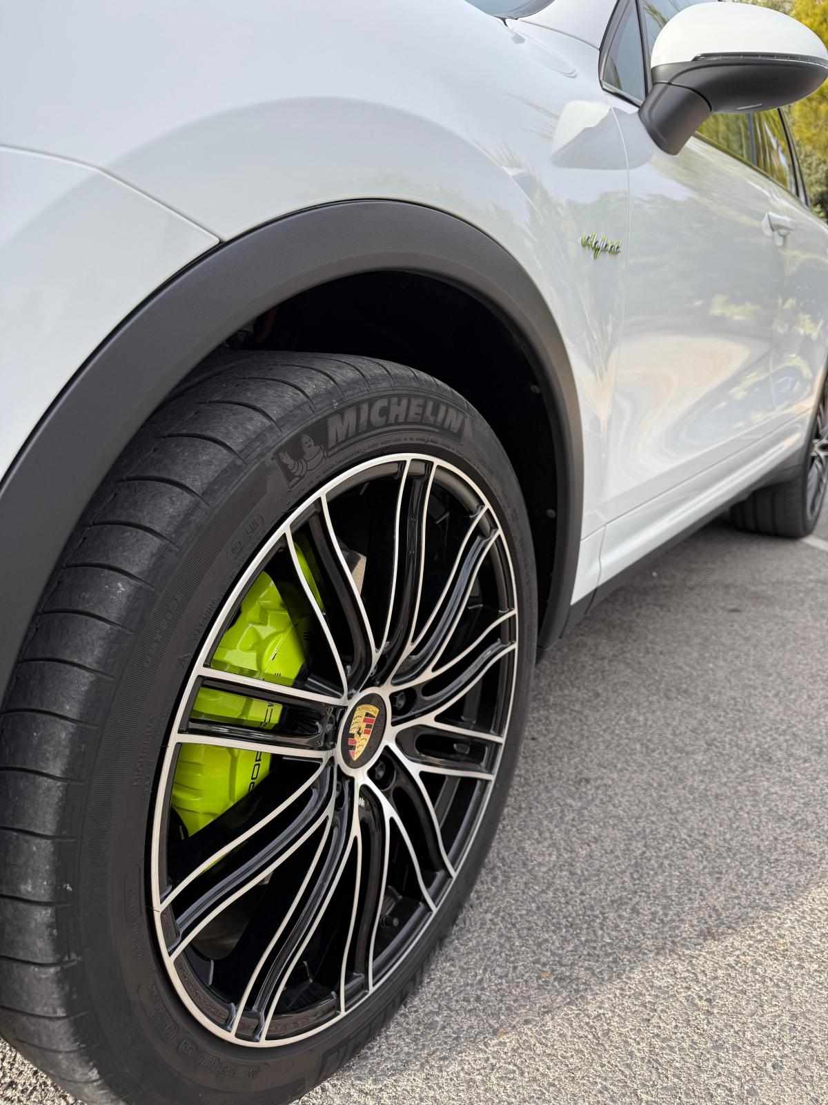 porsche-cayenne-2015-hibrido-a-gasolina-3000cc