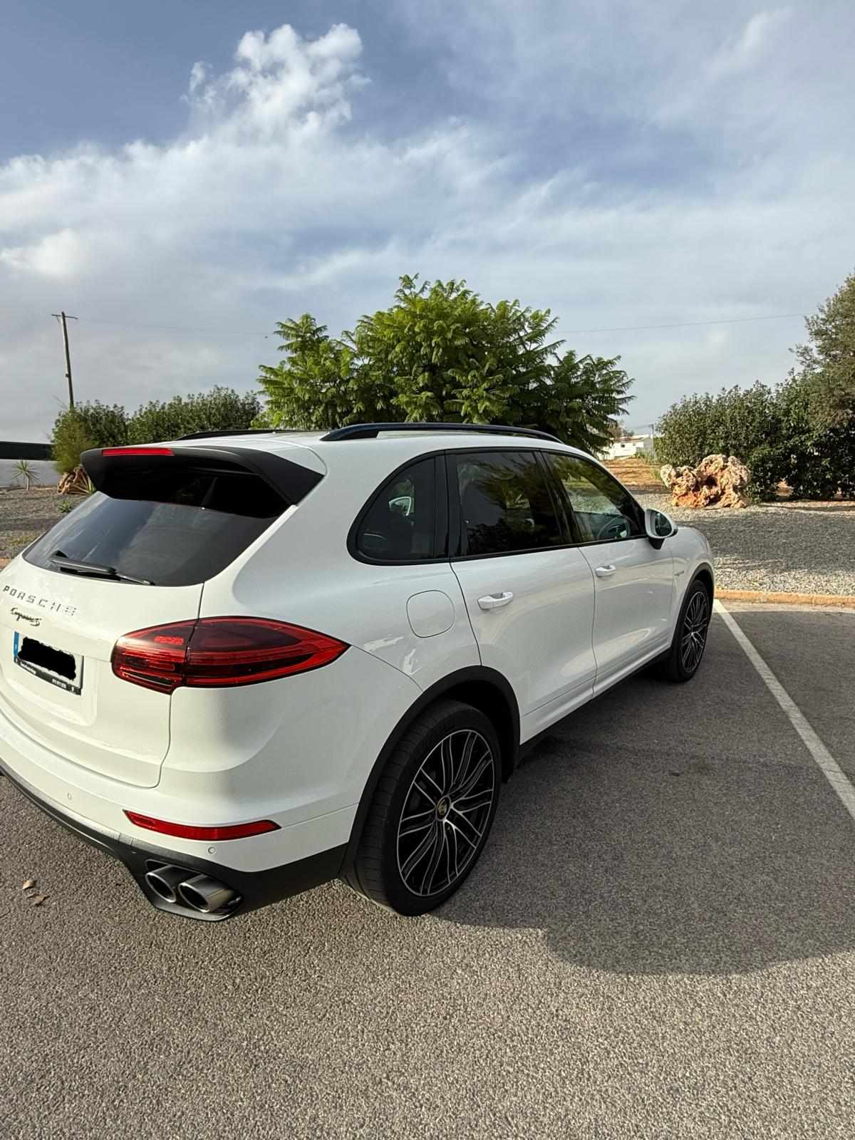 porsche-cayenne-2015-hibrido-a-gasolina-3000cc