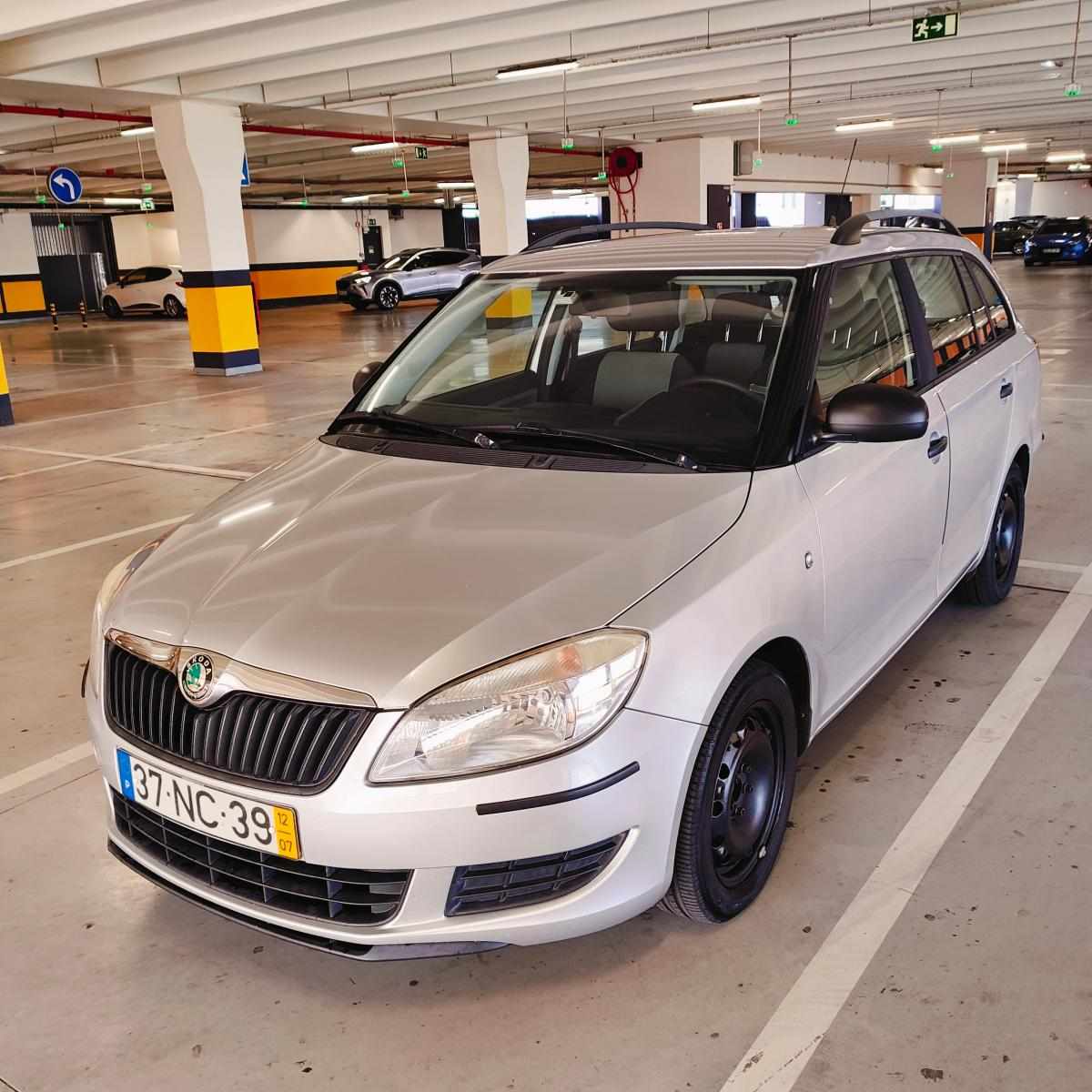 skoda-fabia-1-6-tdi-2012-diesel-1598cc