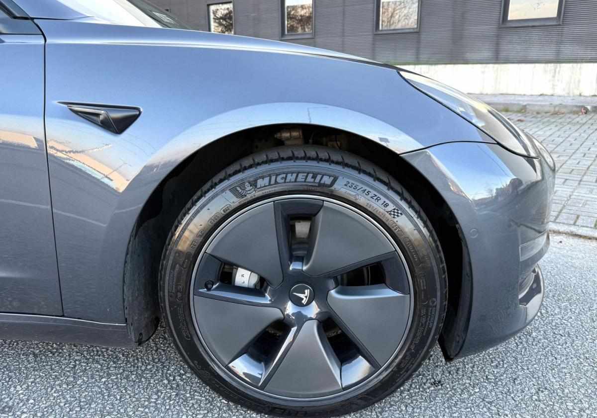 tesla-model-3-long-range-2021-eletrico