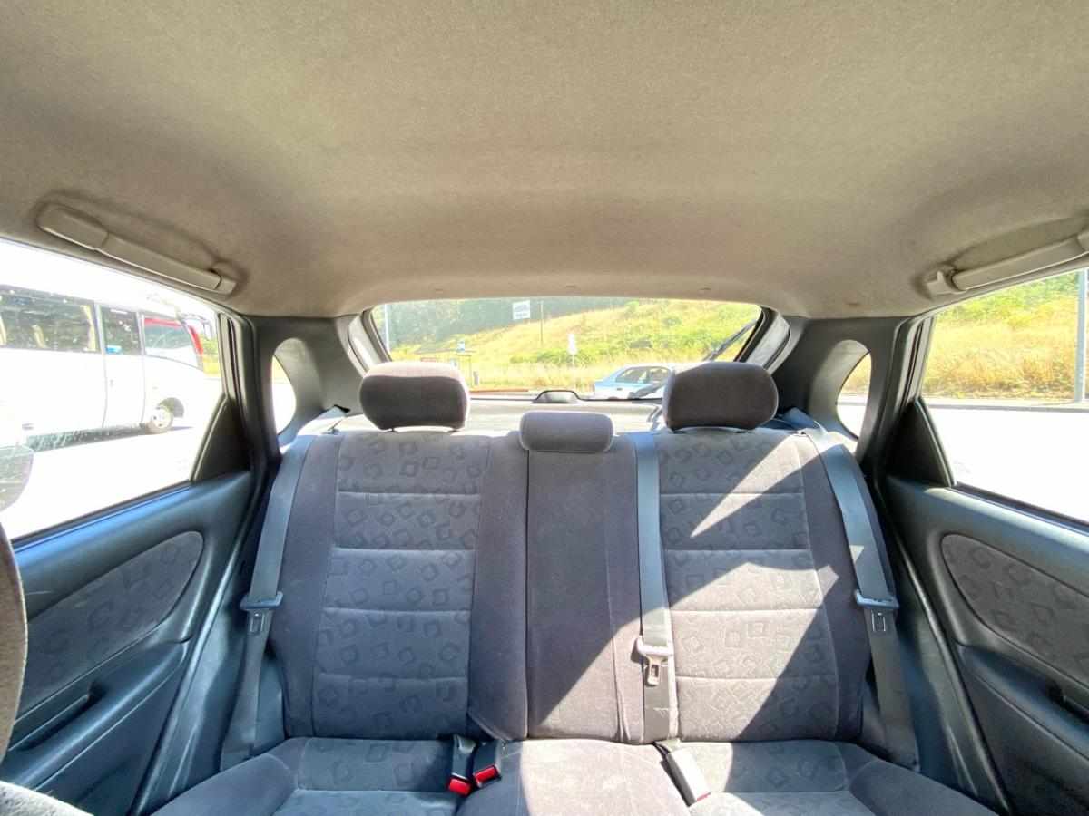 toyota-corolla-1-4-vvt-i-2001-gasolina-1398cc