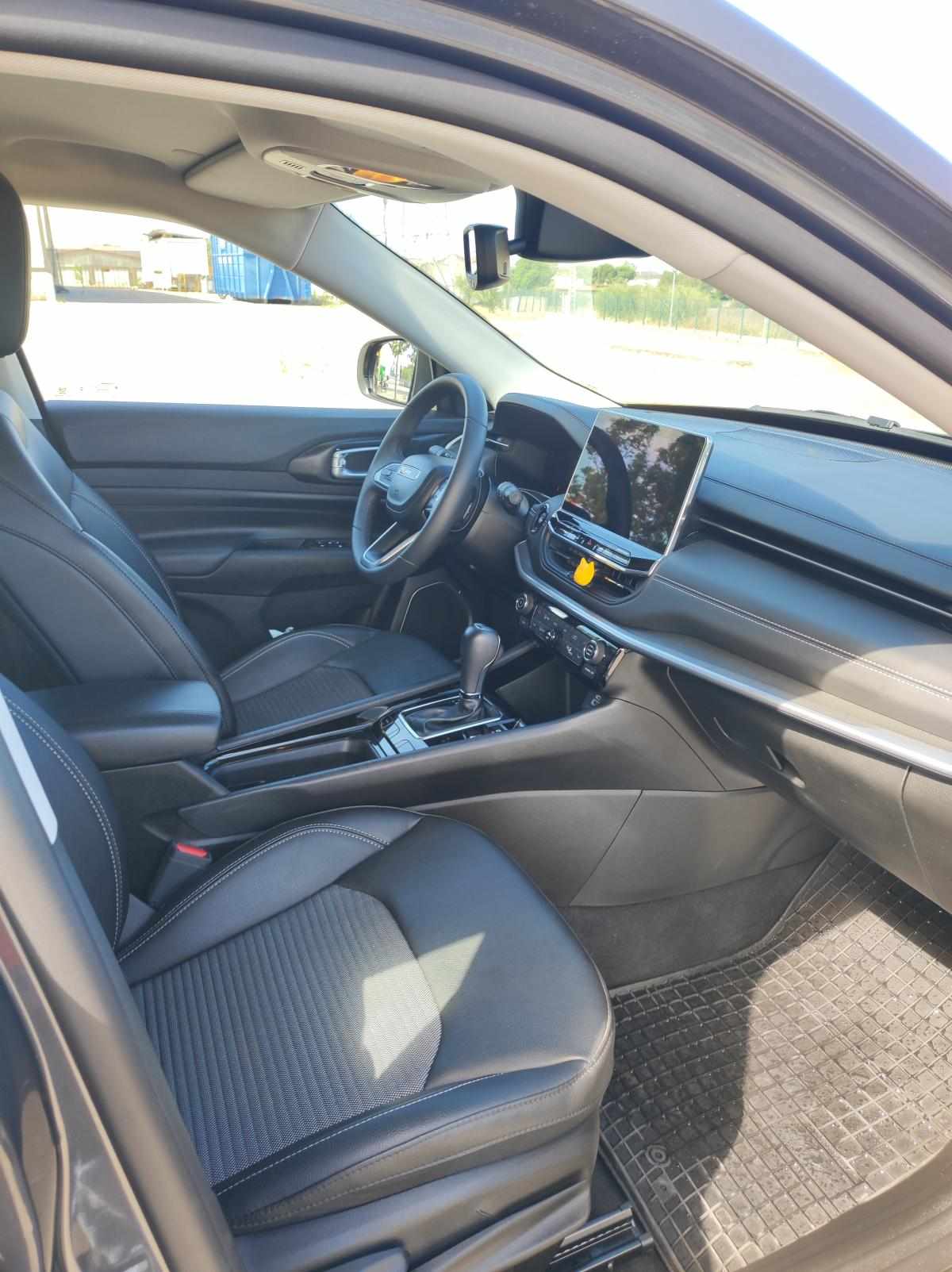 jeep-compass-1-5-e-hybrid-2024-gasolina-1469cc
