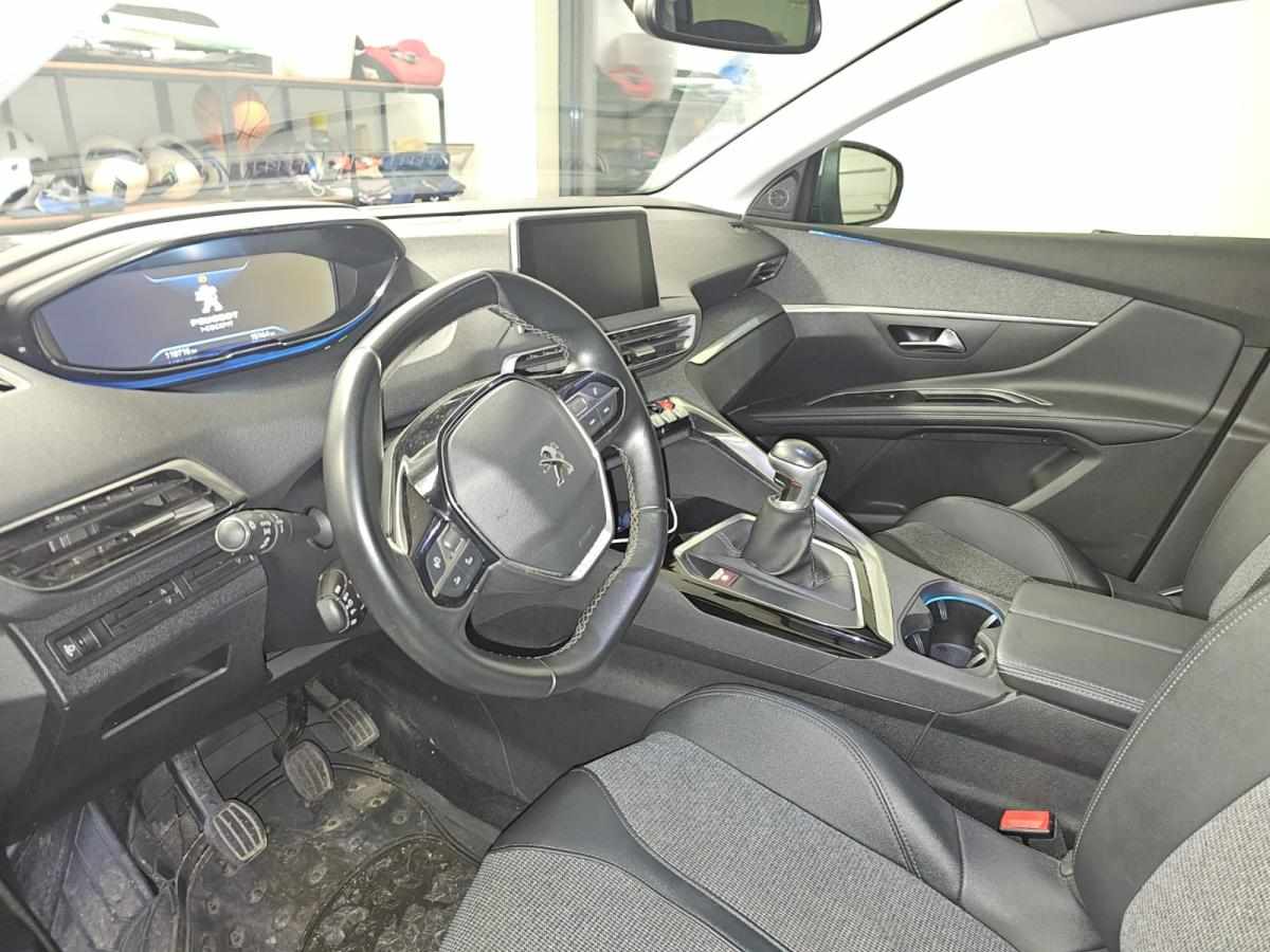 peugeot-5008-1-5-bluehdi-2019-diesel-1499cc