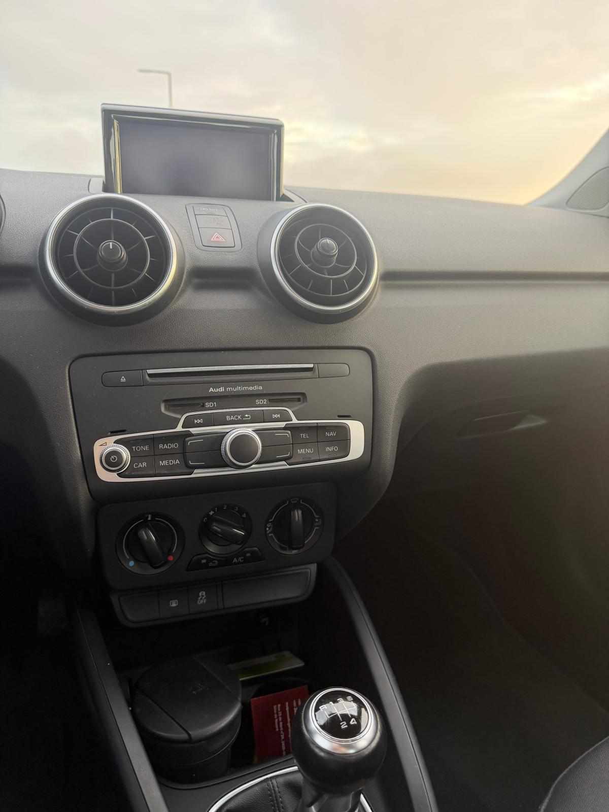 audi-a1-1-0-tfsi-2016-gasolina-999cc