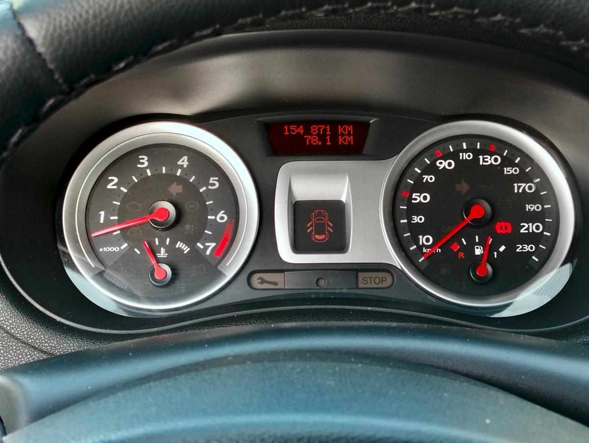 renault-clio-1-2-tce-2009-gasolina-1149cc