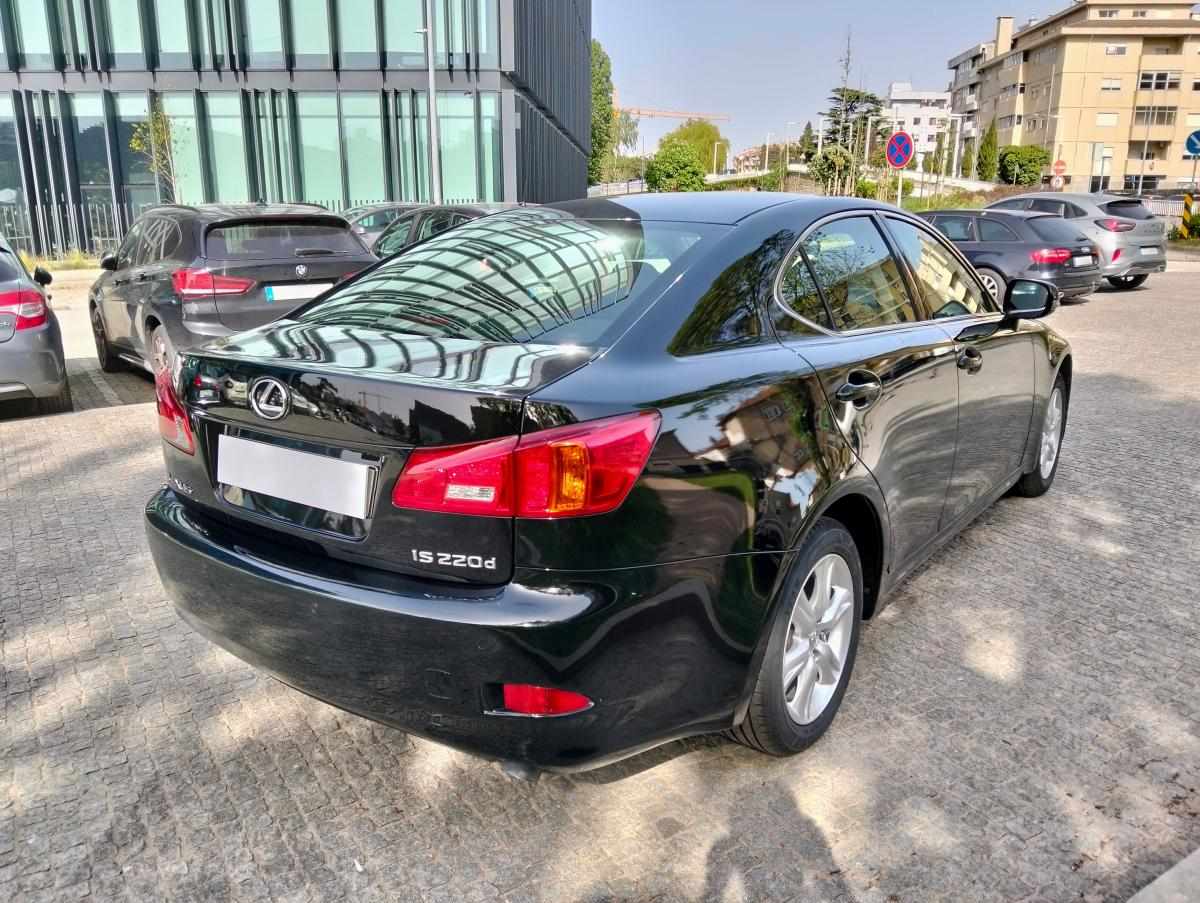 lexus-is-220d-2009-diesel-2231cc