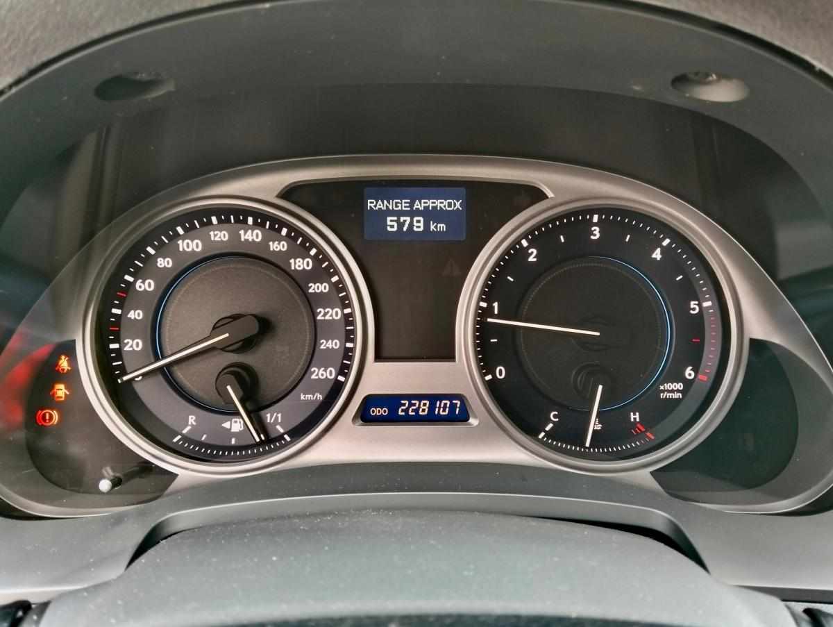 lexus-is-220d-2009-diesel-2231cc