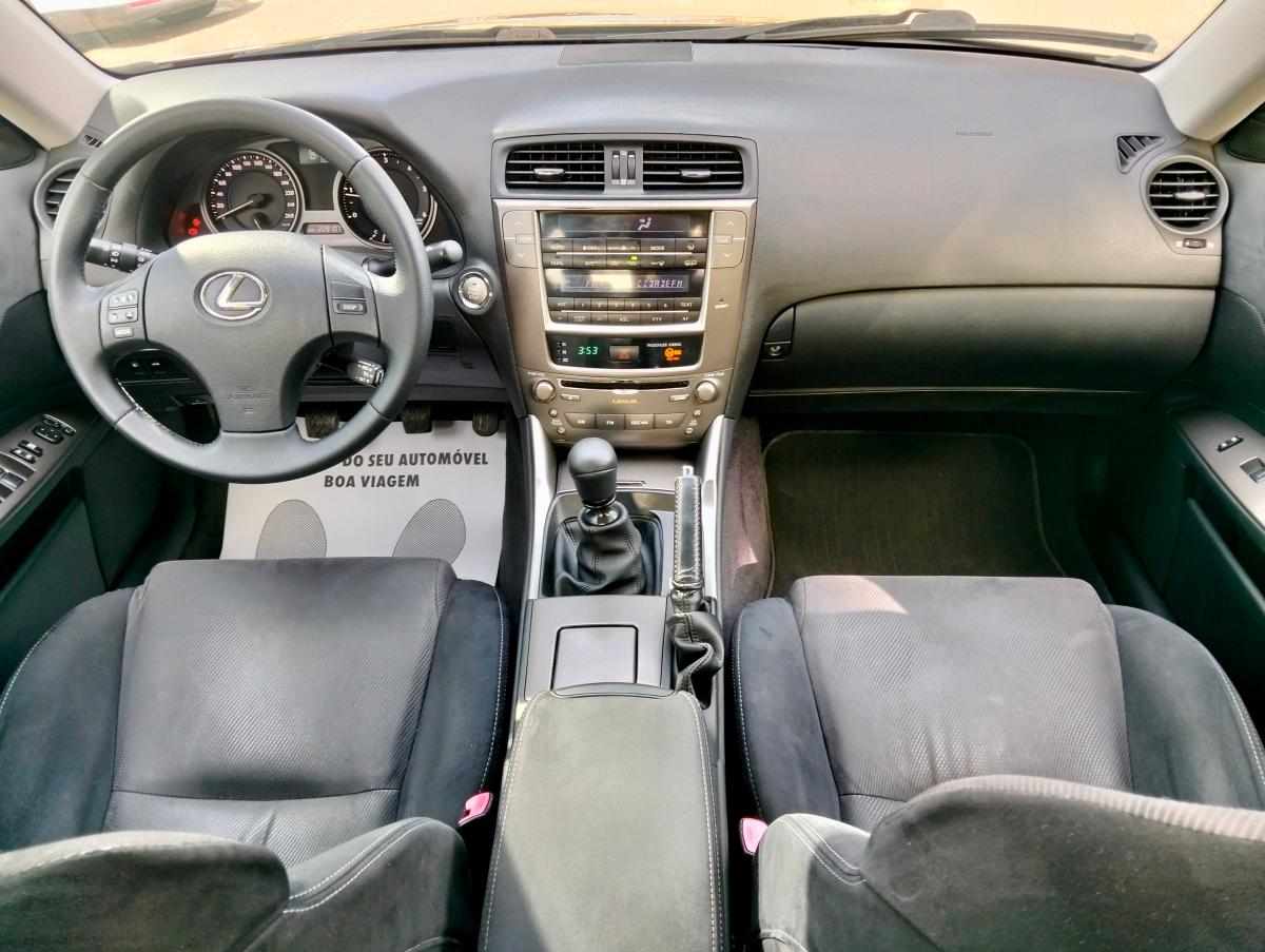 lexus-is-220d-2009-diesel-2231cc