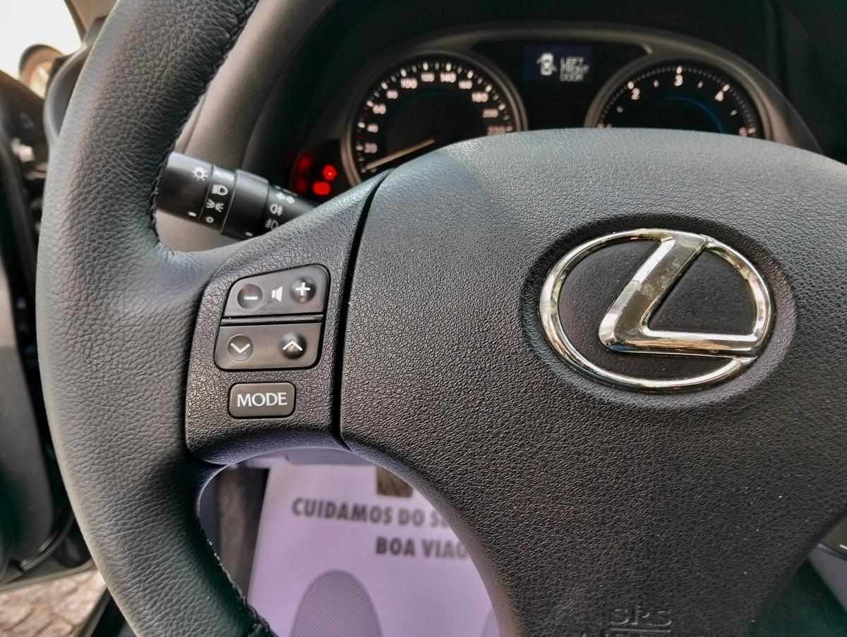 lexus-is-220d-2009-diesel-2231cc